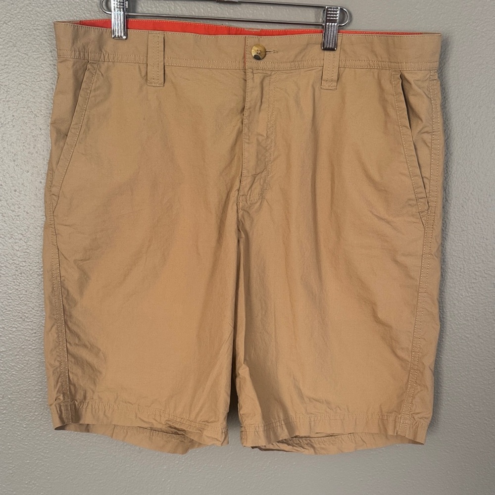 Men's Columbia Khaki Casual Shorts - Lightweight Everyday Shorts